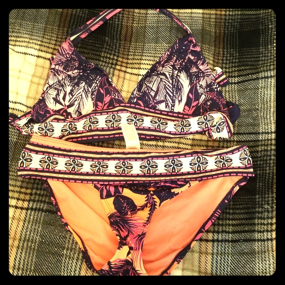 NWT Tropical Tommy Bahama Bikini